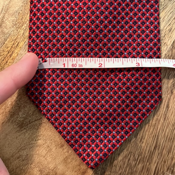 BROOKS BROTHERS 346 100% Silk Mens Career Tie MicroPrint Graphic Squares $89 NEW - Picture 10 of 12